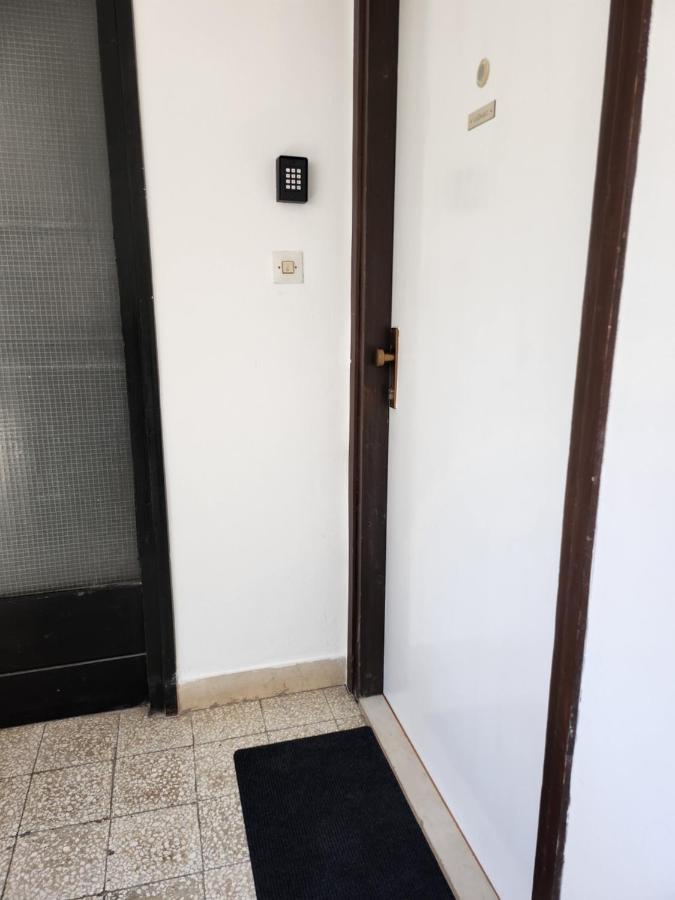 Apartman Tea Maraska Zara Esterno foto